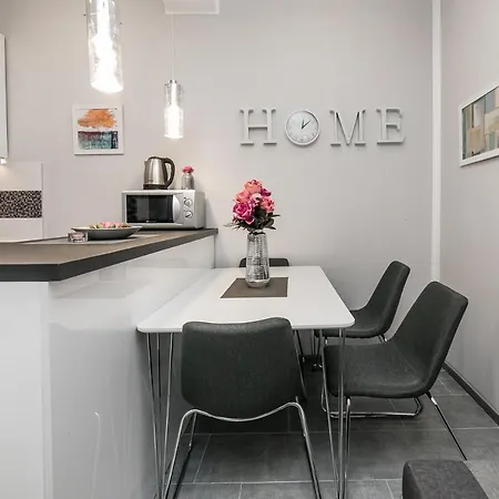 Gray Luxe Apartment Belgrade Exterior photo