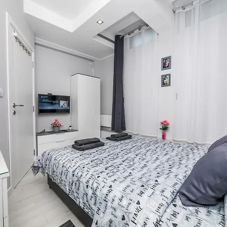 Gray Luxe Apartment Belgrade Exterior photo