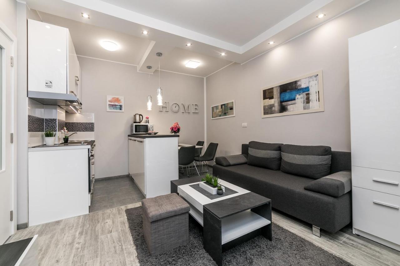 Apartment Gray Luxe *