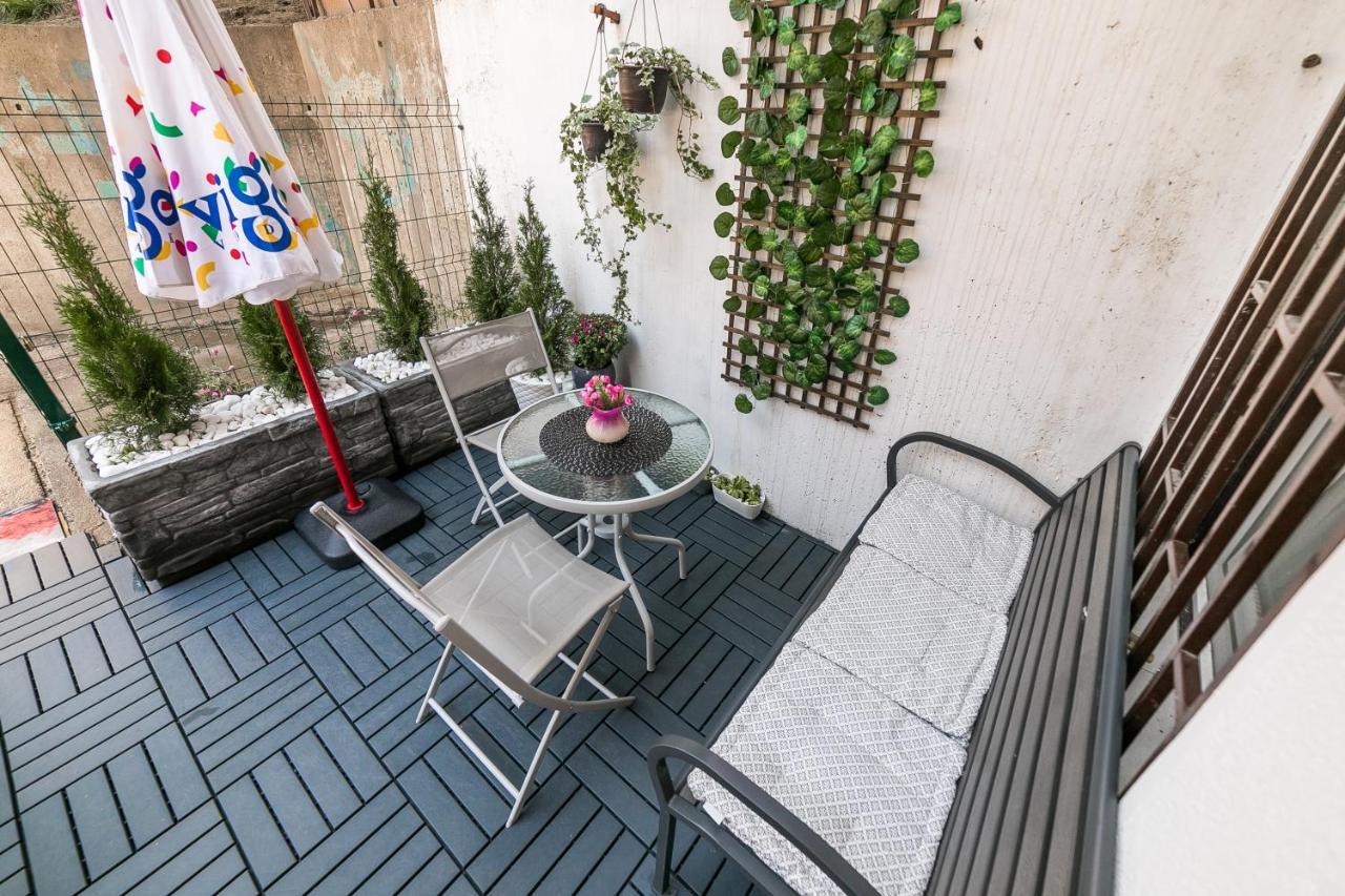 Gray Luxe Belgrade